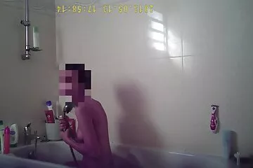 الحمار يتشقق ، والكس سكسي محارم مترجم يقطر