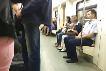 فقدت في مقص الصخور الورقية وأعطت سكسي نيج امهات اللسان