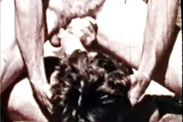 هذه هي الطريقة التي تتبعها التدريبات بعد الطلاق من زوجي. فيلم سكسي اخ واخته