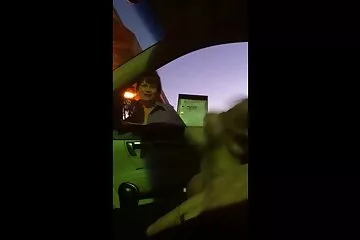الجنس المثالي محارم سكسي مع طالب يرتدي جوارب طويلة سوداء