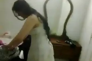 الحمار في ذروة فرخه سكسي قصص محارم