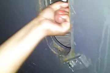 كانت سكسي محارم اجنبي مترجم عربي زوجة الأب تمارس الجنس الشرجي في المطبخ